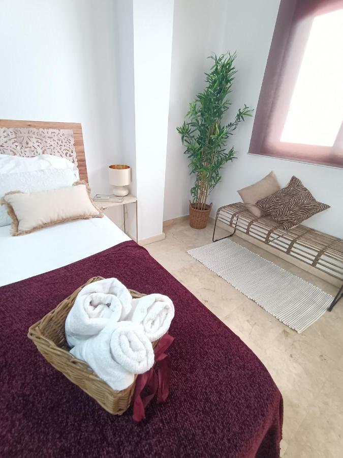Compas Suites Малага Экстерьер фото